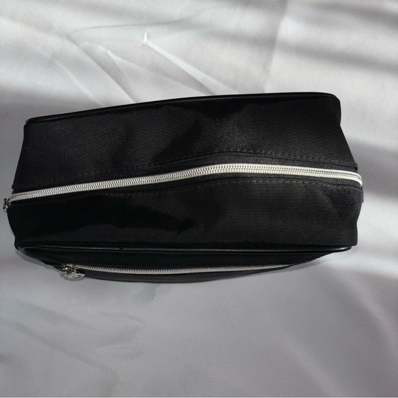 MODELLA Black Cosmetic Toiletry Travel Bag - Picture 4 of 15